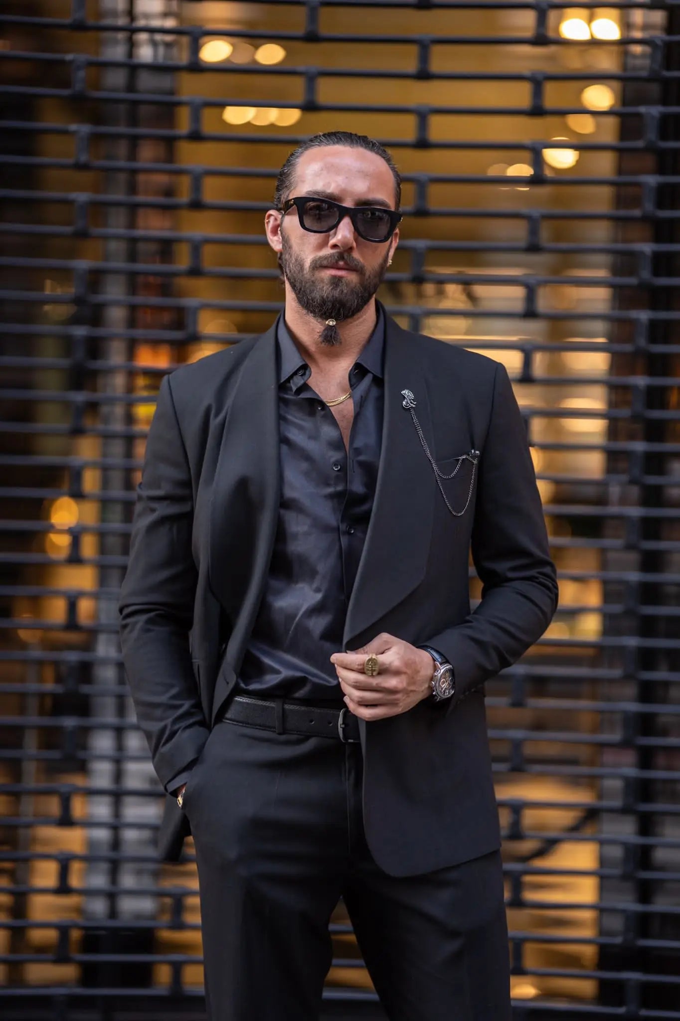 Ardean Black Slim Fit Shawl Lapel 2 Piece Suit for Modern Men brabion