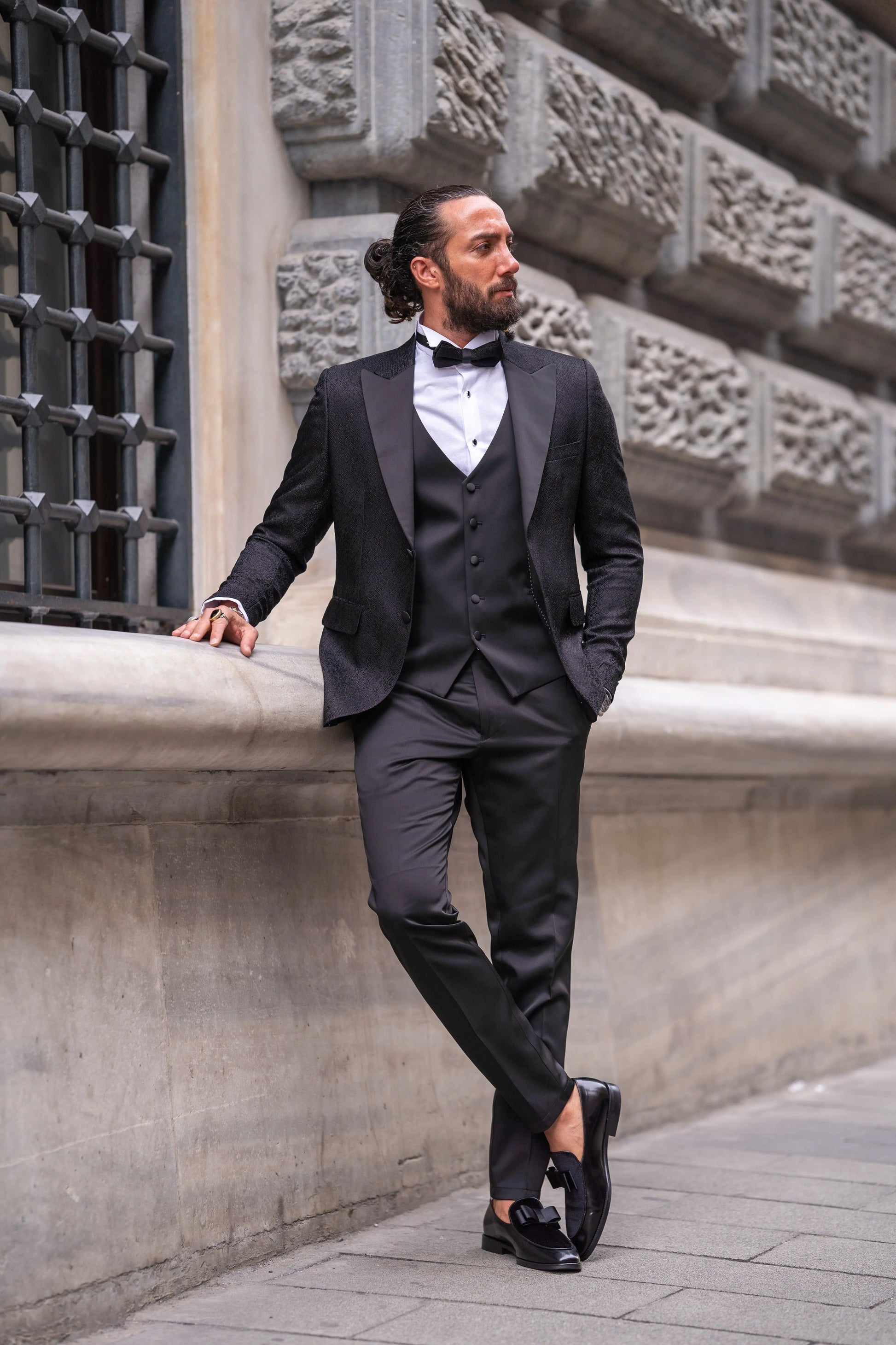 Brabion Massimo Black Slim Fit Peak Lapel Patterned Tuxedo - BRABION