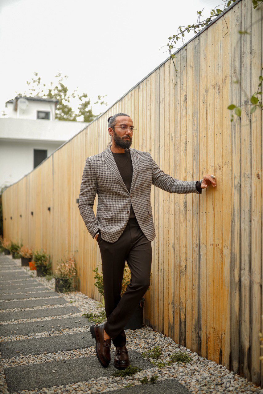Men’s Brown Mono-Collar Patterned Suit with Flap Pocket Detail - BRABION