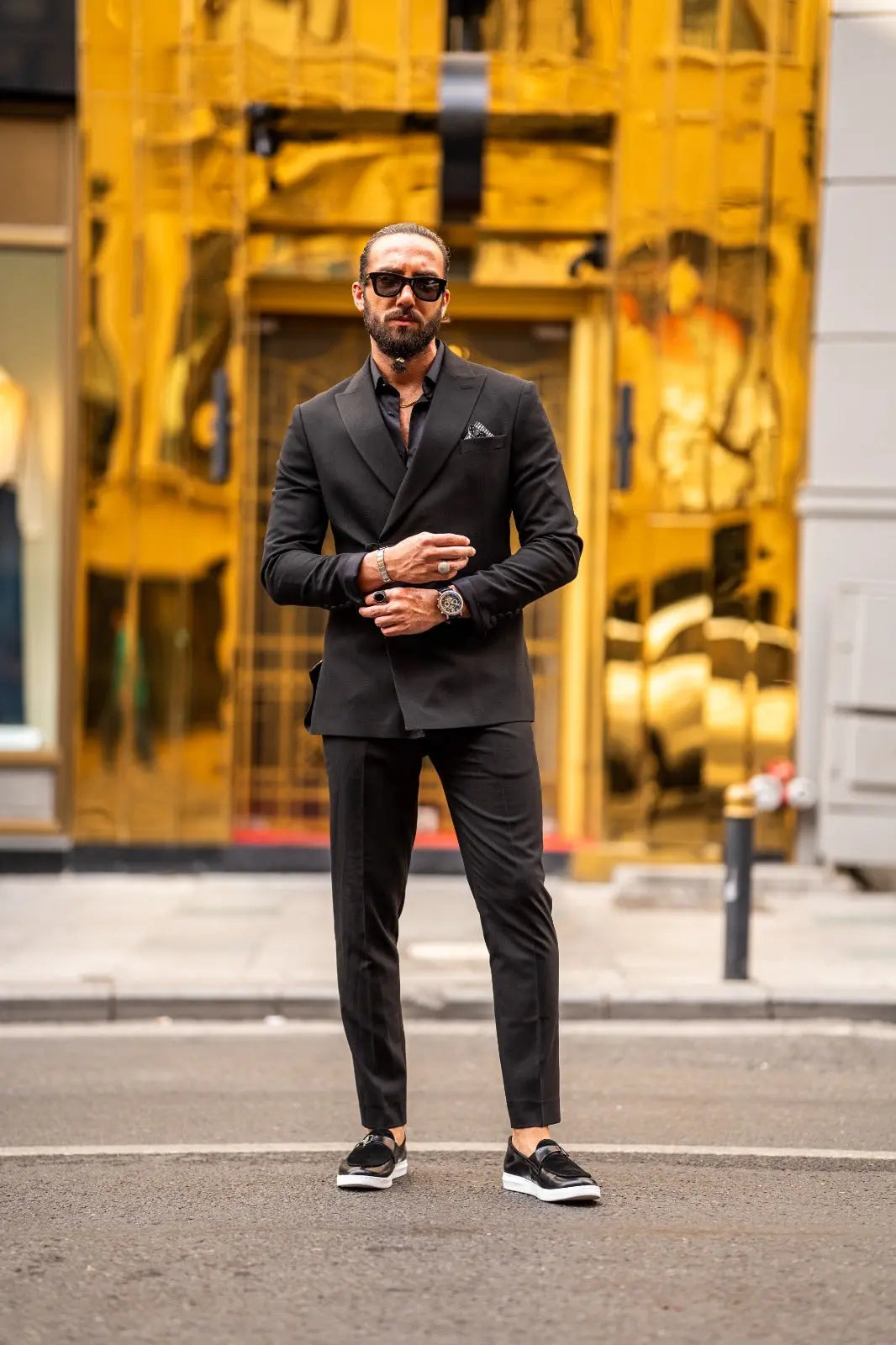 Ardean Black Slim Fit Peak Lapel Double Breasted Suit - Elevate Your Style brabion