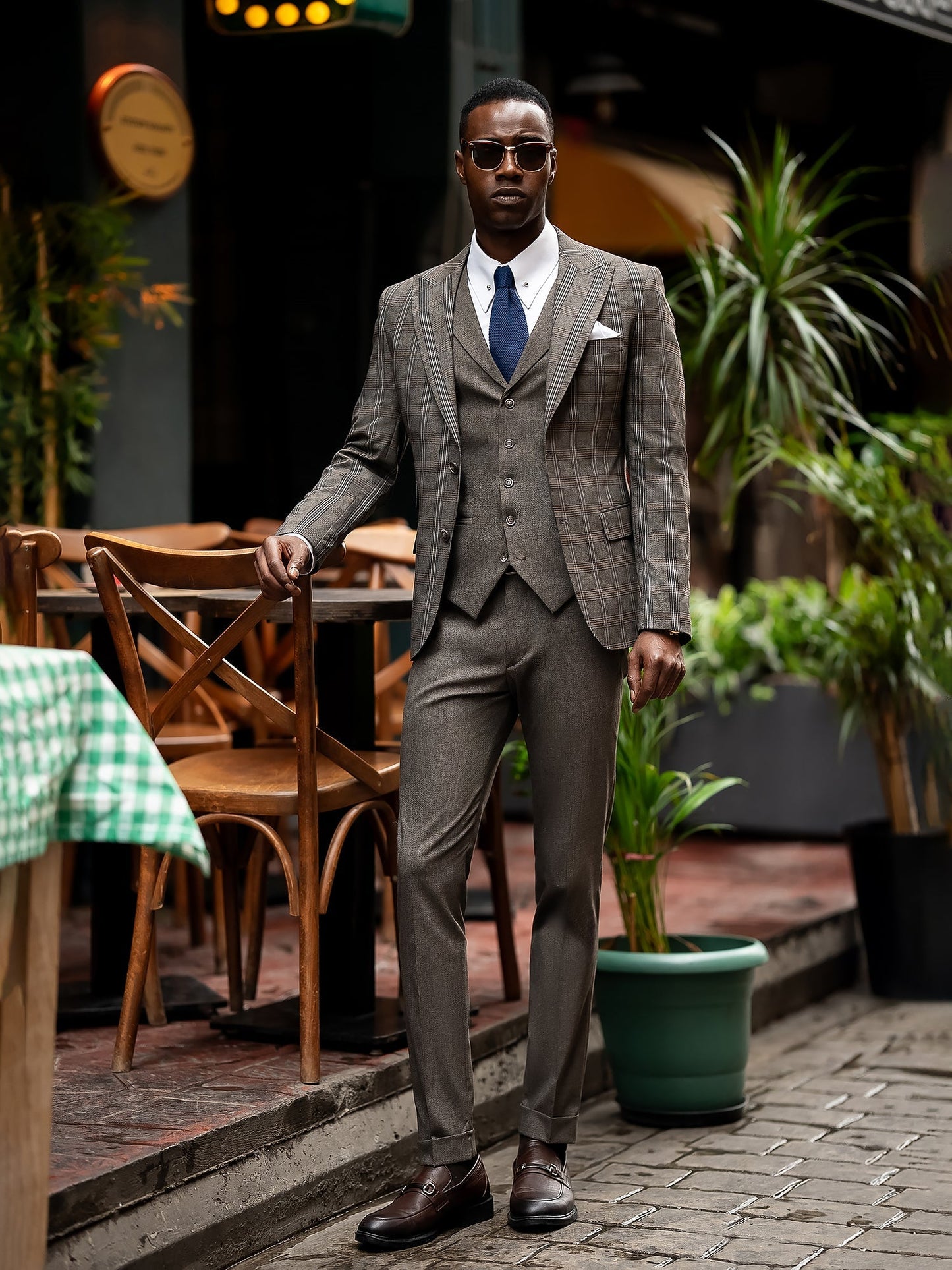 Brown Plaid Slim-Fit Suit 3-Piece VIOSSI