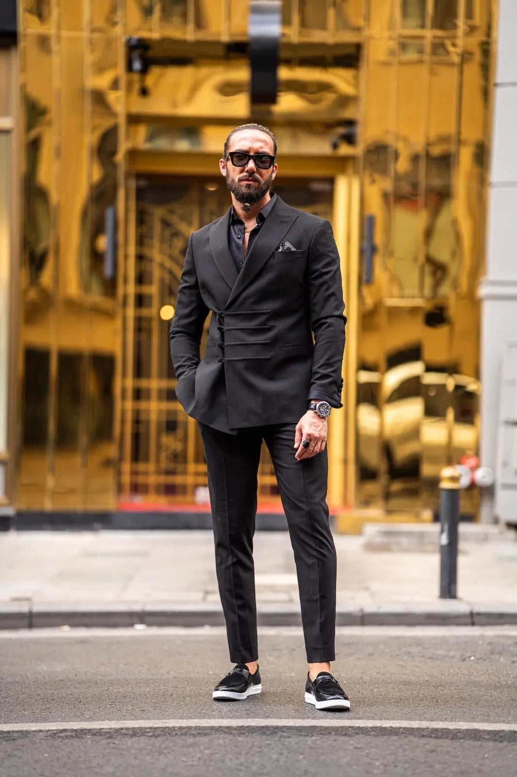 Ardean Black Slim Fit Peak Lapel Double Breasted Suit - Elevate Your Style brabion