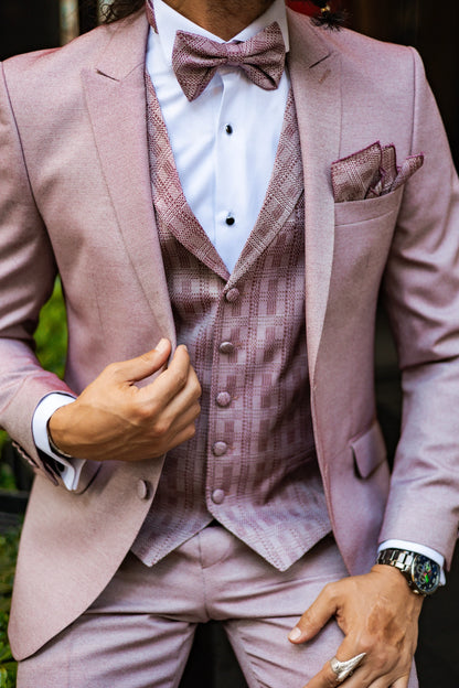 Brabion Amadeo Pink Slim Fit Peak Lapel Tuxedo – Elevate Your Formal Style - BRABION