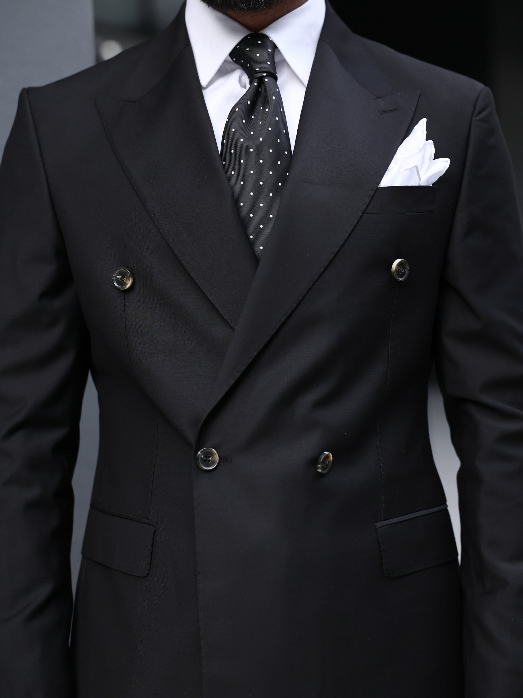 Black Double Breasted Suit 2-Piece VIOSSI