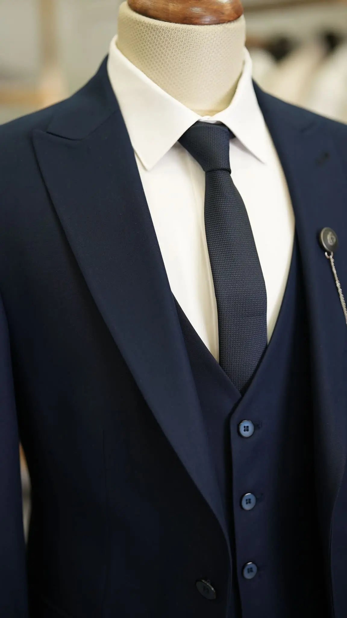 Paul Blue Slim Fit 3 Piece Peak Lapel Suit - Tailored Elegance for Every Occasion brabion