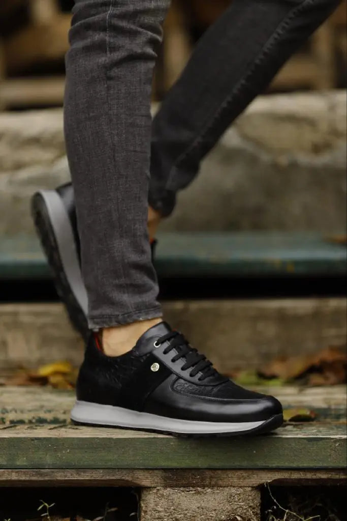 Lyon Black Mid Top Sneakers - The Perfect Blend of Style and Comfort - BRABION