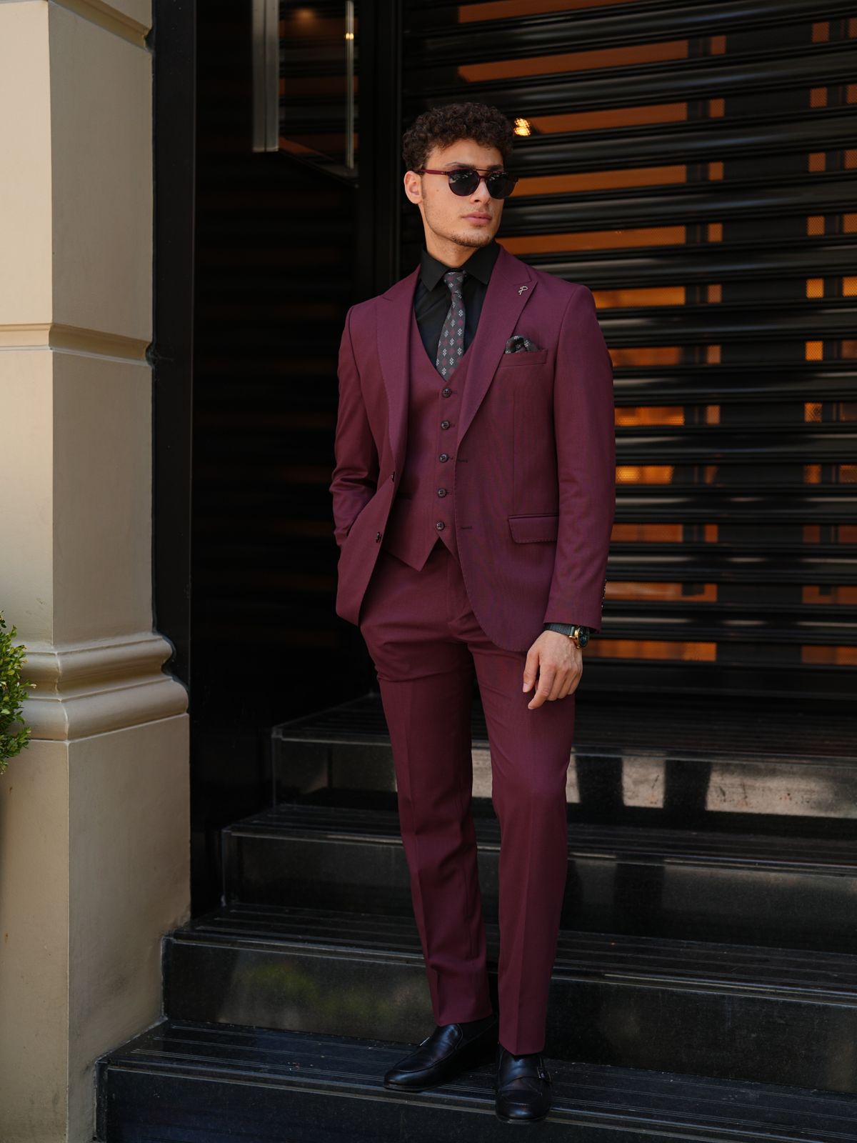 Claret Red Italian Suit - 3-Piece Slim Fit - BRABION
