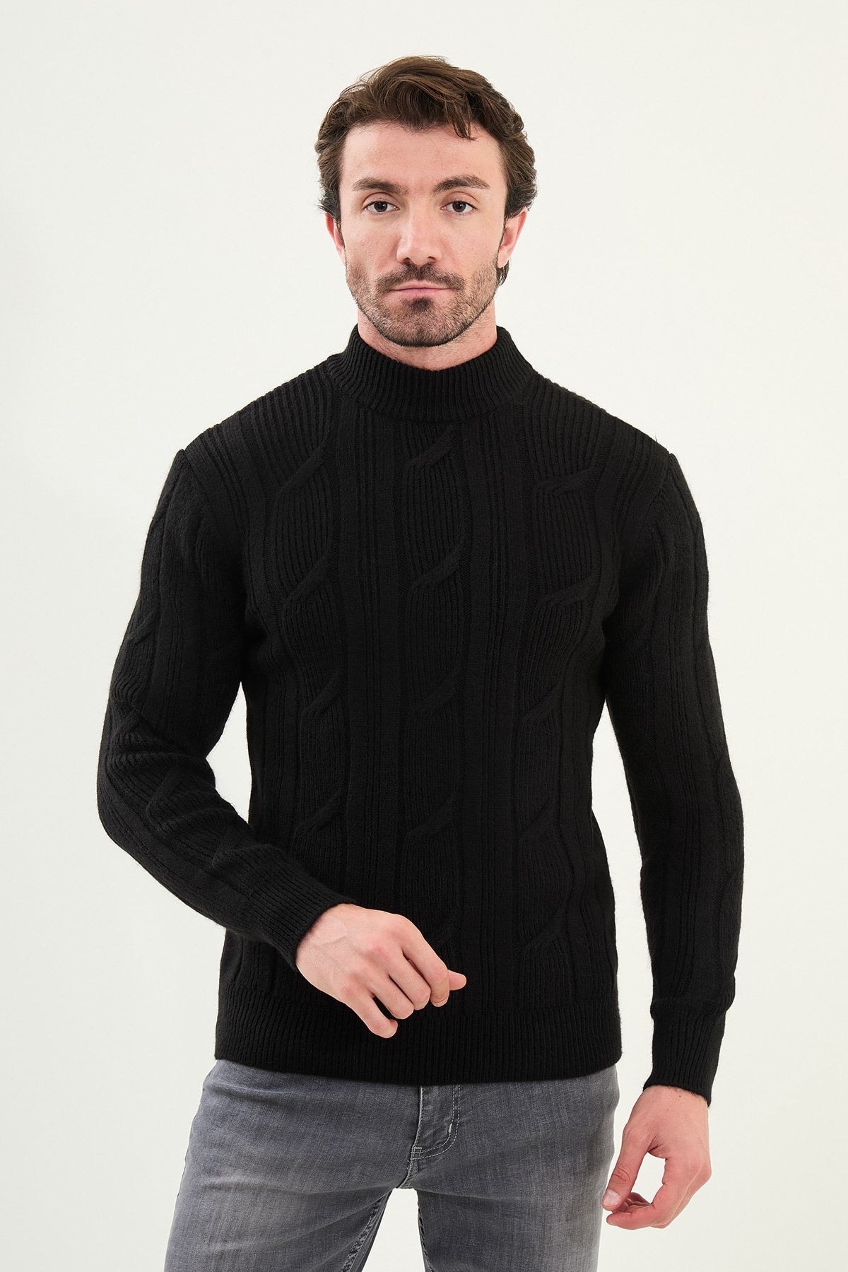 Black Cable-Knit High Neck Sweater - BRABION