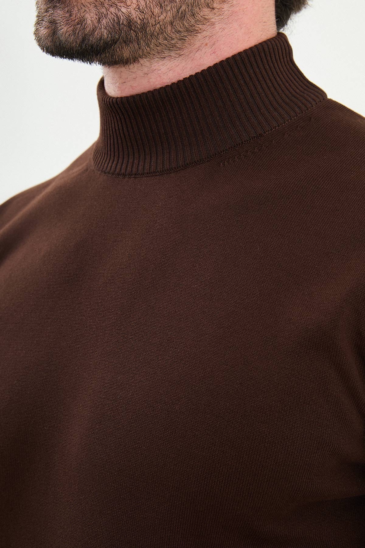 Men’s Brown Knit Half-Turtleneck Pullover – Slim Fit - BRABION