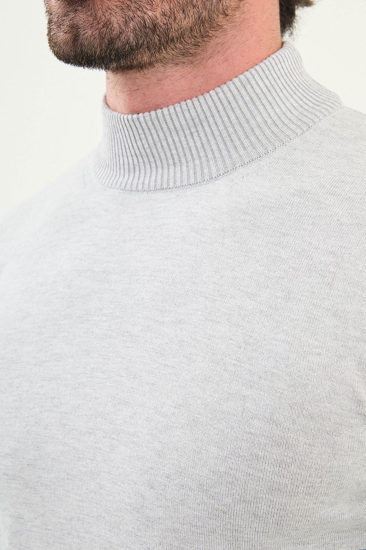 Men’s Light Gray Knit Half-Turtleneck Pullover – Slim Fit - BRABION