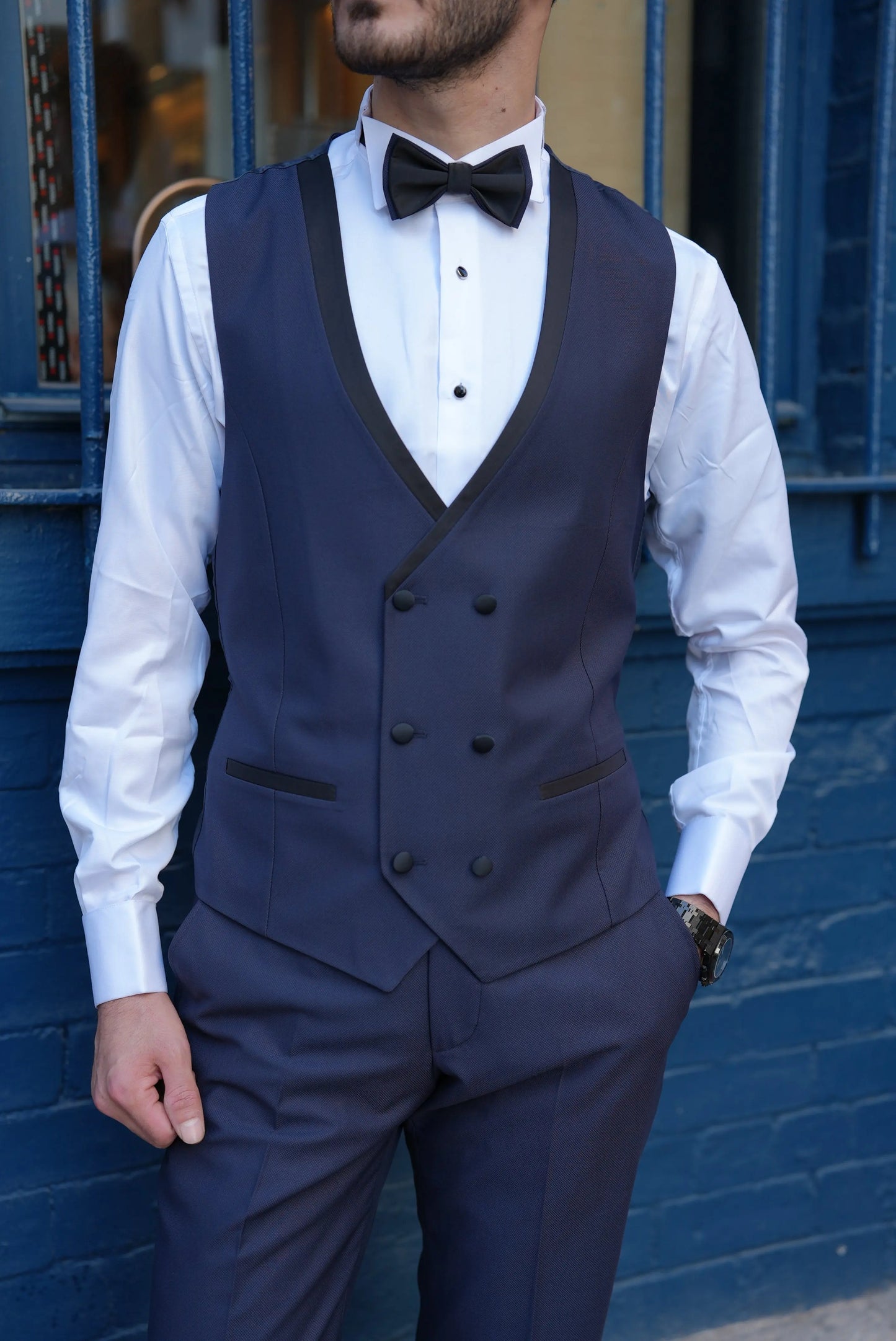 Eden Navy Blue Slim Fit Peak Lapel Tuxedo - BRABION