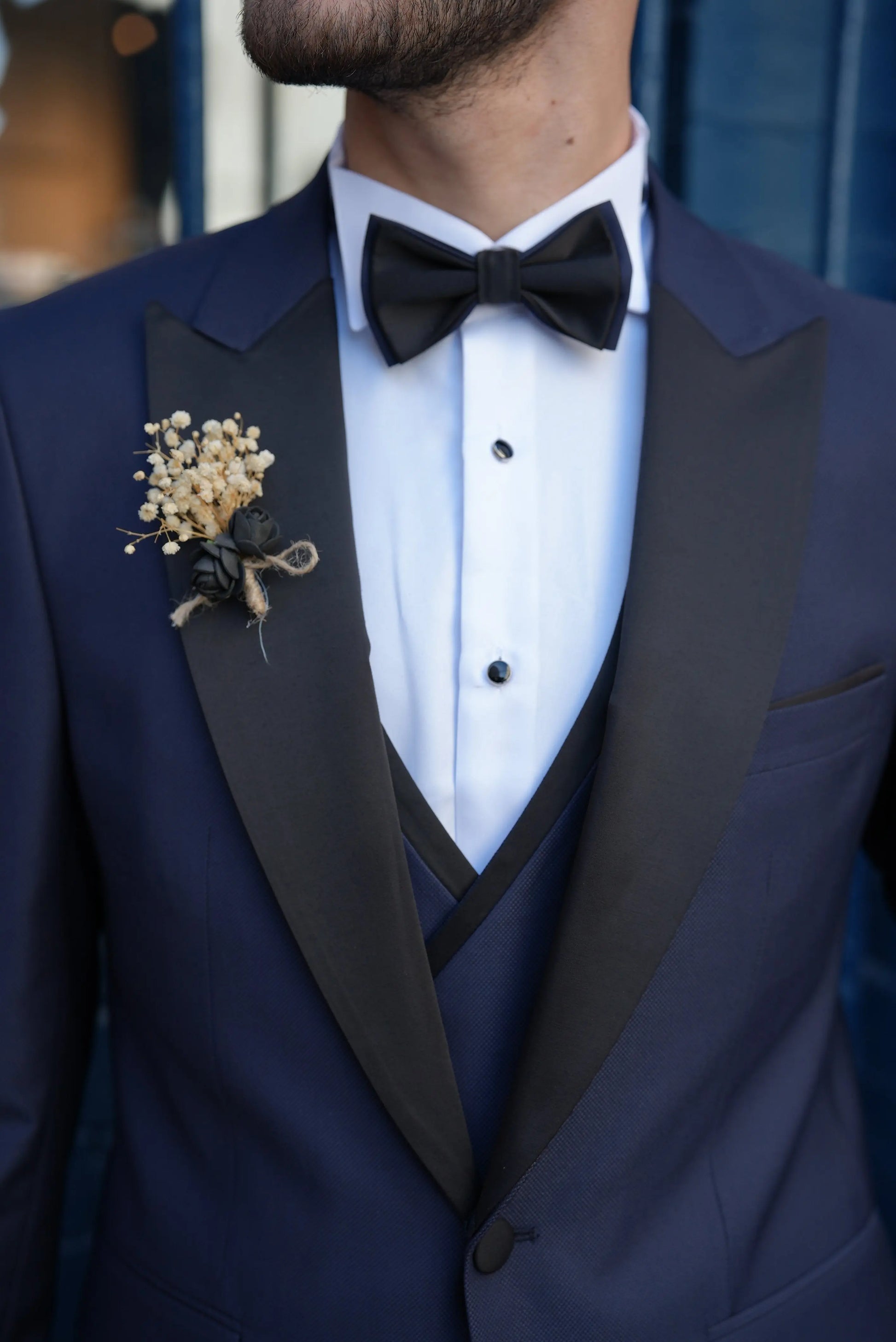 Eden Navy Blue Slim Fit Peak Lapel Tuxedo - BRABION