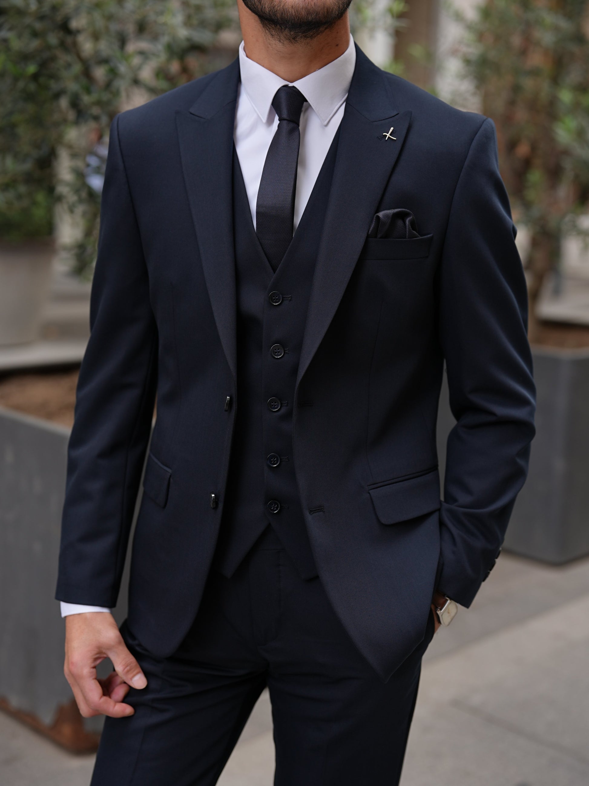 Navy Blue Italian Slim Fit Suit - Point Stitched - BRABION