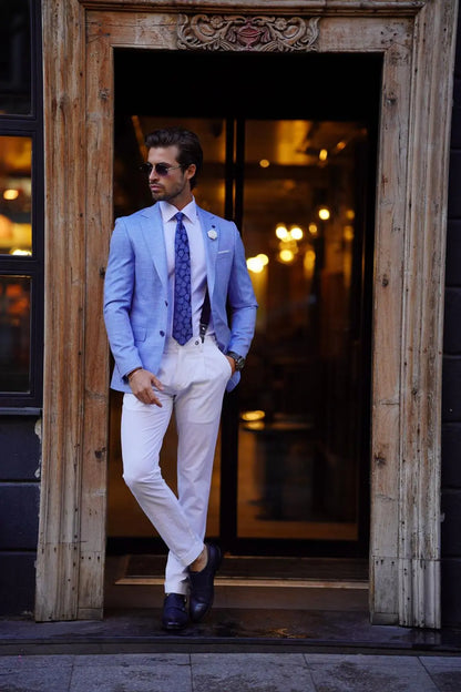 Vespo Maine Blue Blazer: A Sophisticated Choice for Every Occasion - BRABION