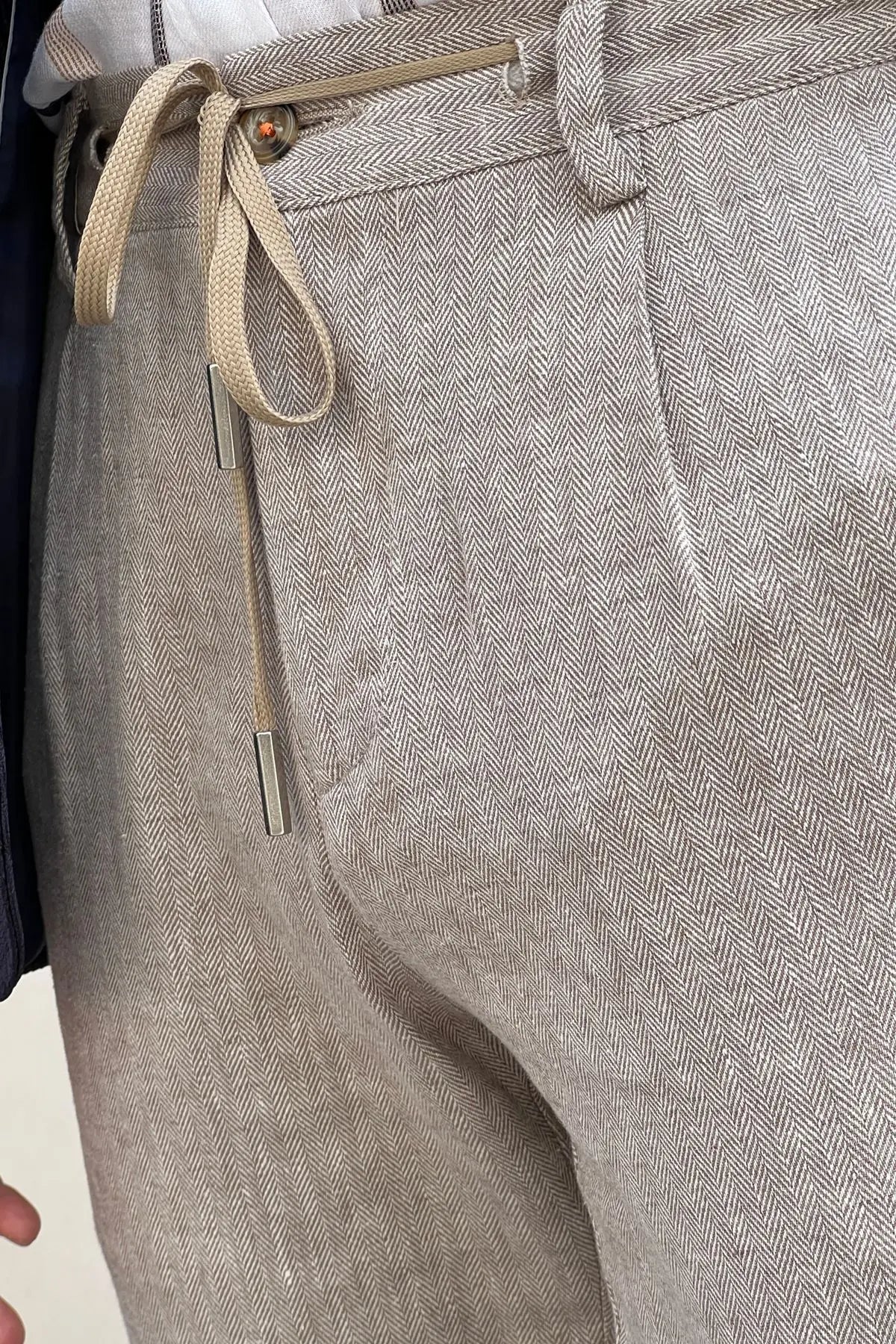 Daniel Beige Linen Pants - Slim Fit Elegance - BRABION
