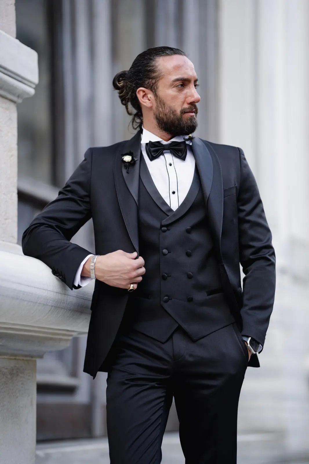 Daniel Black Slim Fit Shawl Lapel Tuxedo - Timeless Elegance for Men - BRABION
