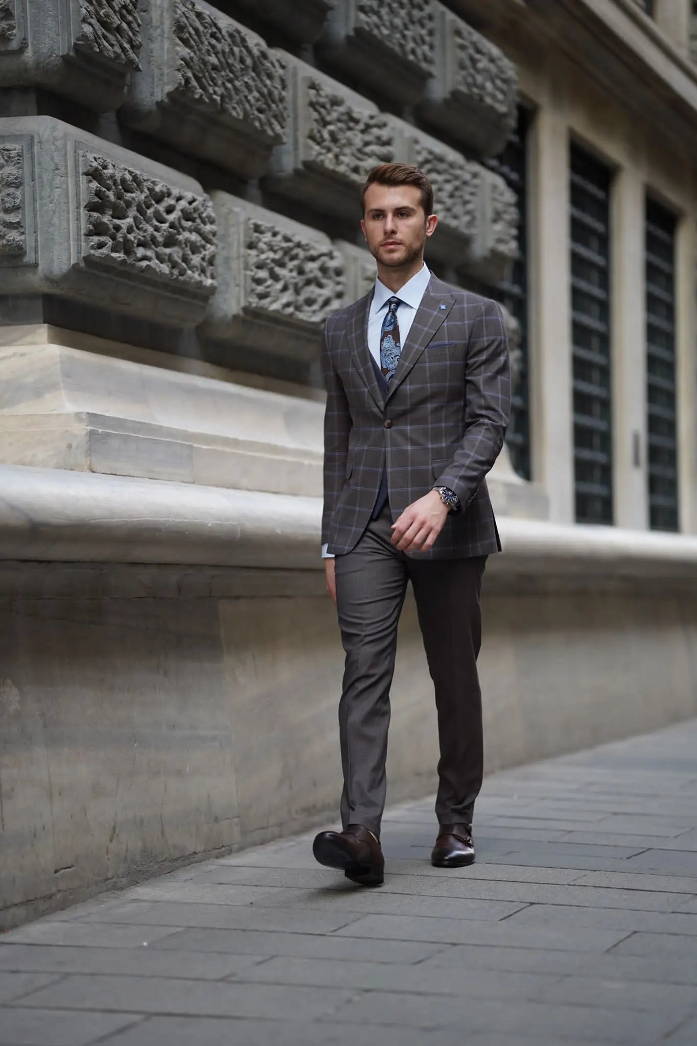 Daniel Plaid Brown Wool Suit - Elegant Three-Piece Slim-Fit Suit for Men brabion