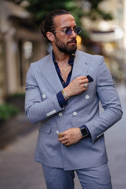 Vespo Pinstriped Navy-Blue Double Breasted Suit brabion