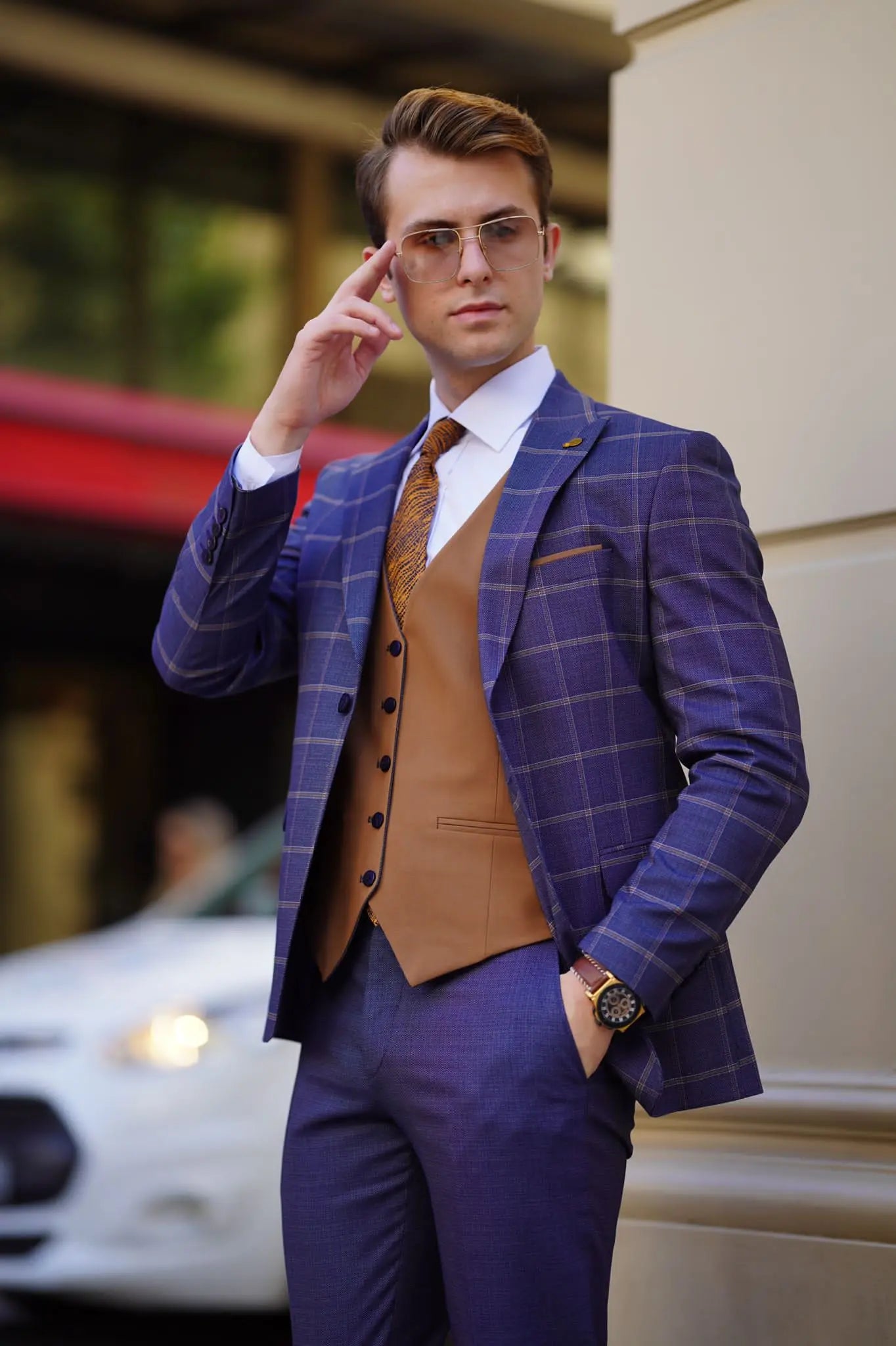 Vespo Navy Blue and Camel Slim-Fit Suit - Perfect for Any Occasion brabion