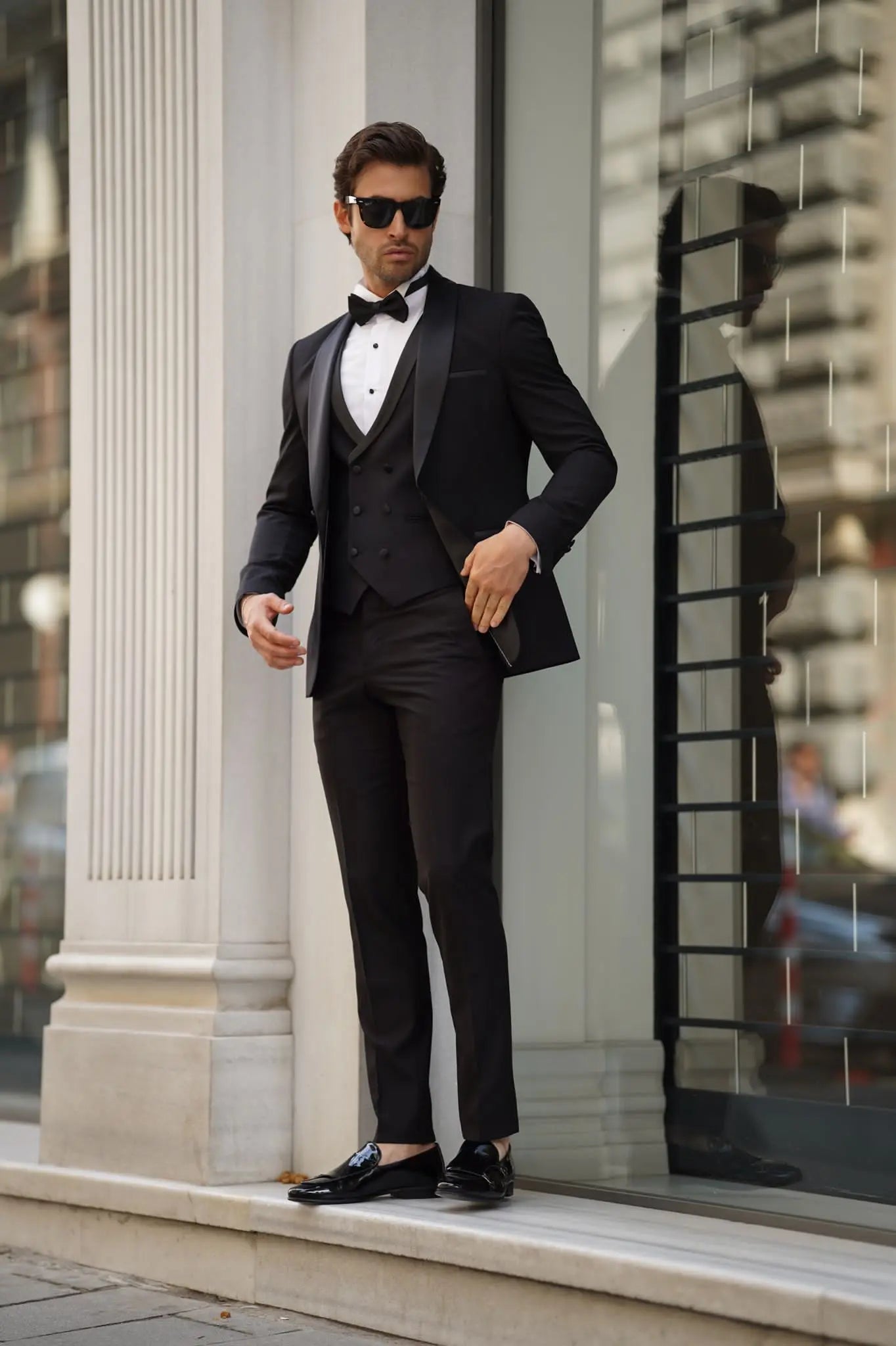 Daniel Slim-fit Shawl Collar Black Tuxedo - Elevate Your Formal Style - BRABION