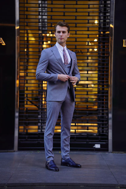Vespo Patterned Slim-Fit Gray Wool Suit - Elegant Three-Piece Ensemble brabion