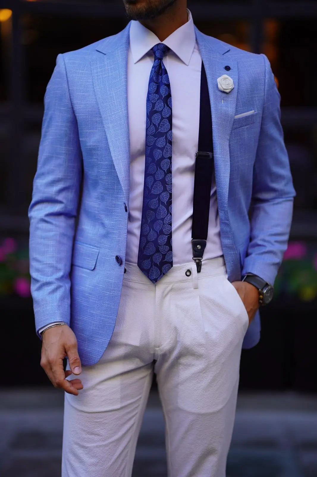 Vespo Maine Blue Blazer: A Sophisticated Choice for Every Occasion - BRABION