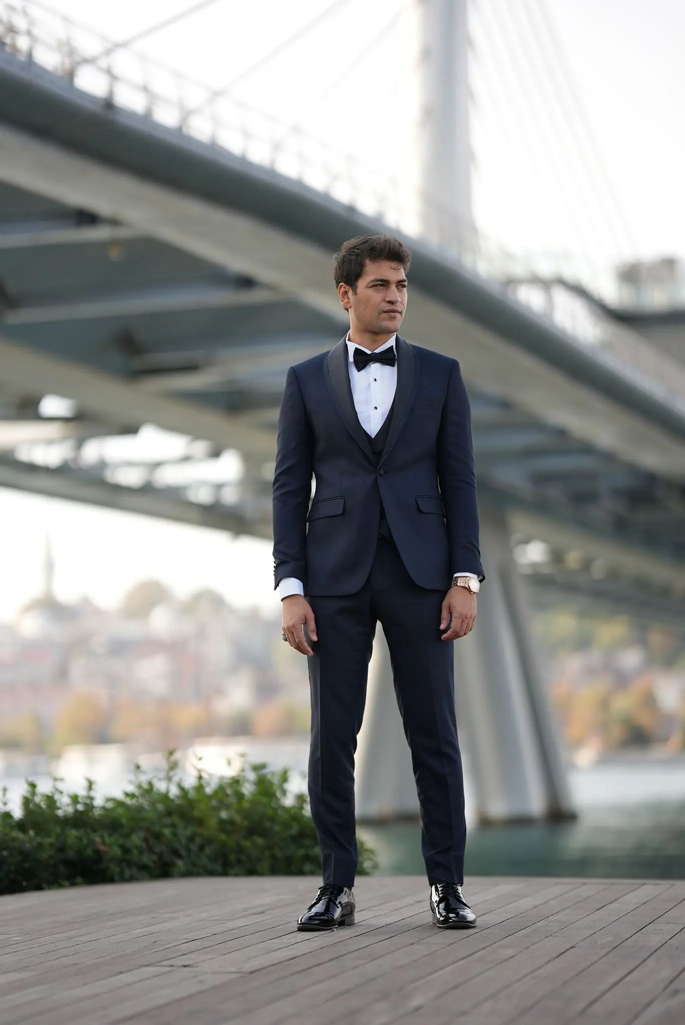 Caesar Navy Blue Slim Fit Shawl Lapel Tuxedo - BRABION