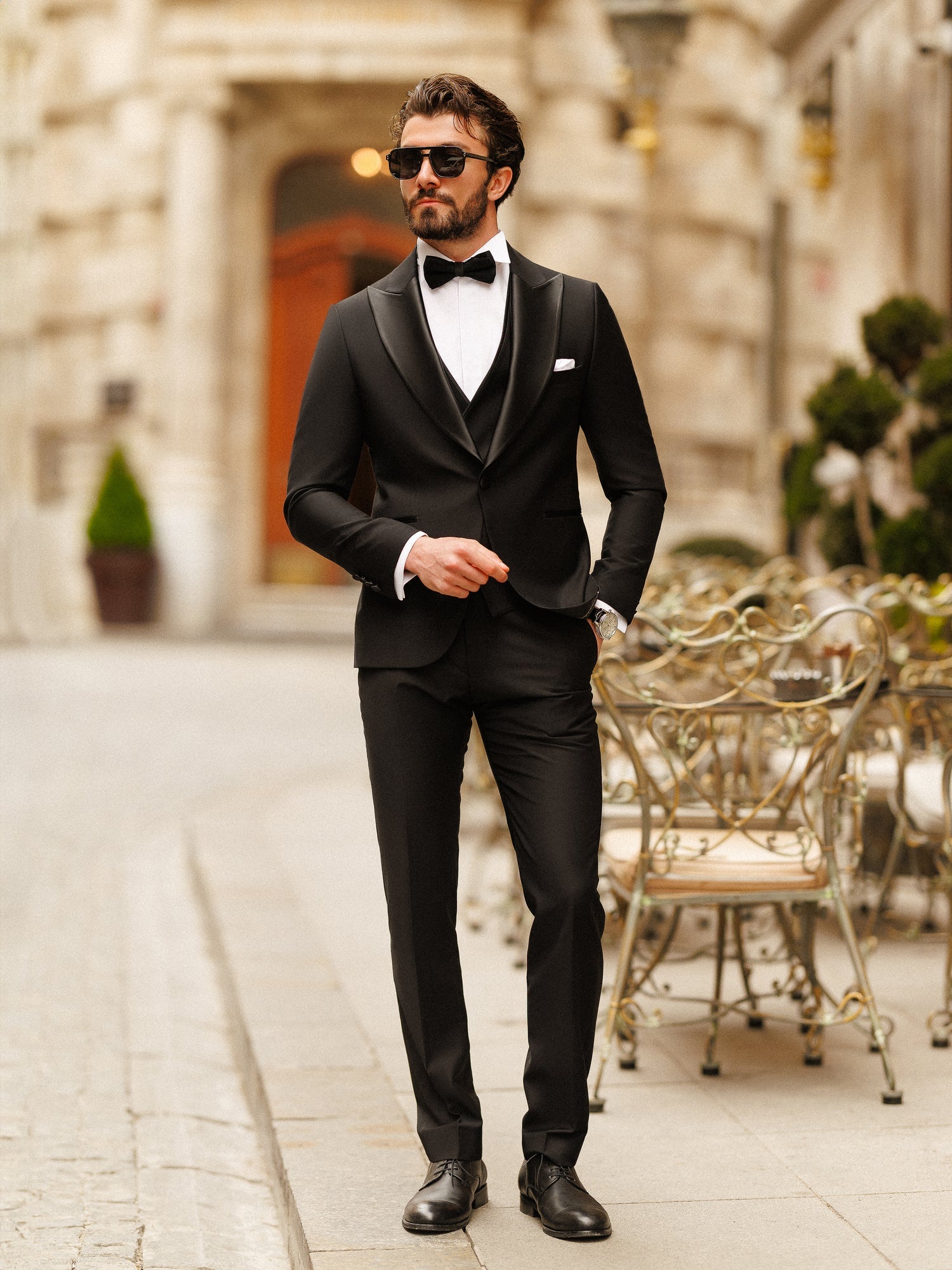 Black Slim-Fit Tuxedo 3-Piece - BRABION