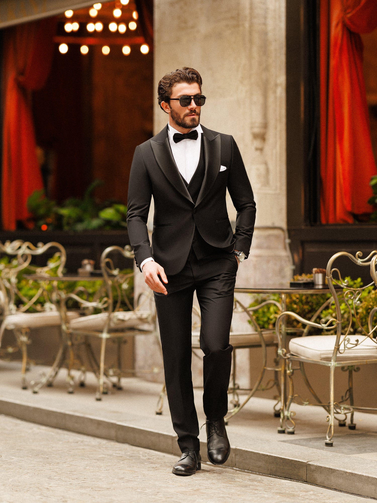 Black Slim-Fit Tuxedo 3-Piece - BRABION