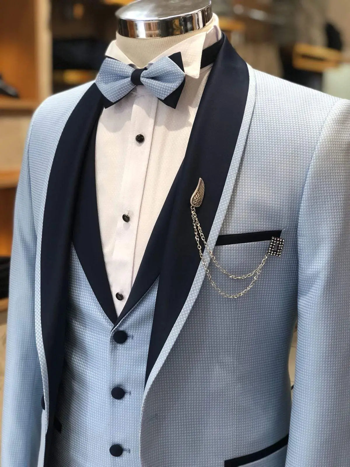 Slim-Fit Tuxedo Suit in Blue – Timeless Elegance for Every Occasion - BRABION