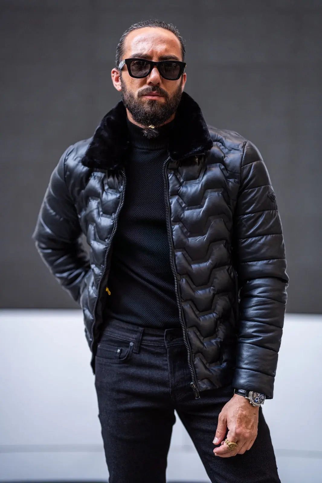 Mateo Slim Fit Black Self-Printed Fur Detail Coat - BRABION