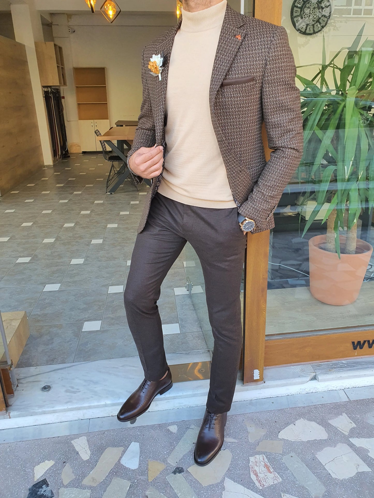 Eros Brown Slim Fit Blazer: A Versatile Tailored Jacket for Any Occasion - BRABION