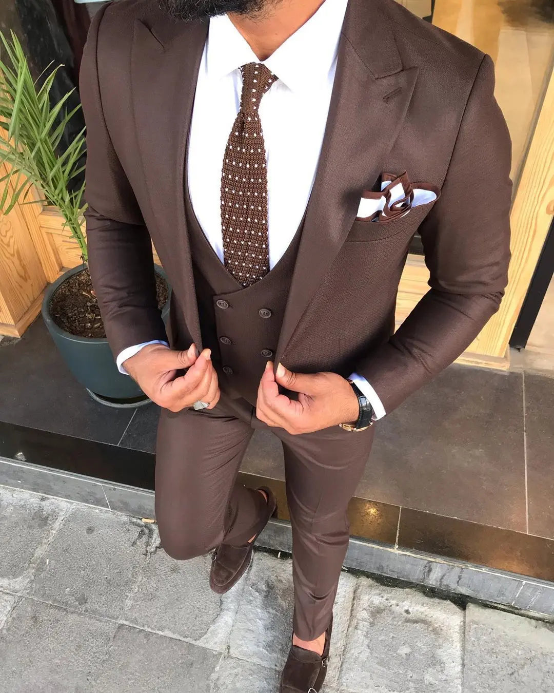 Davis Brown Slim-Fit Suit - Elegant Three-Piece Attire brabion