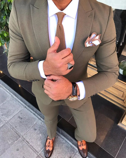 Austin Khaki Slim-Fit Suit - Elegant Three-Piece for Every Occasion brabion