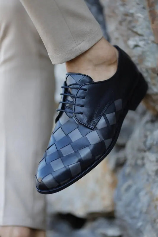 Lawson Gray Black Laced Derby Shoes – Sophisticated Leather Footwear for Every Occasion - BRABION