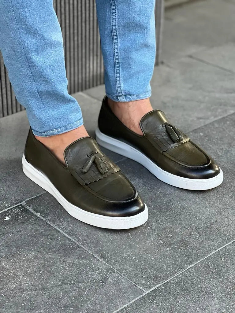 Lawson Khaki Kilt Tassel Loafers - Style Meets Comfort - BRABION