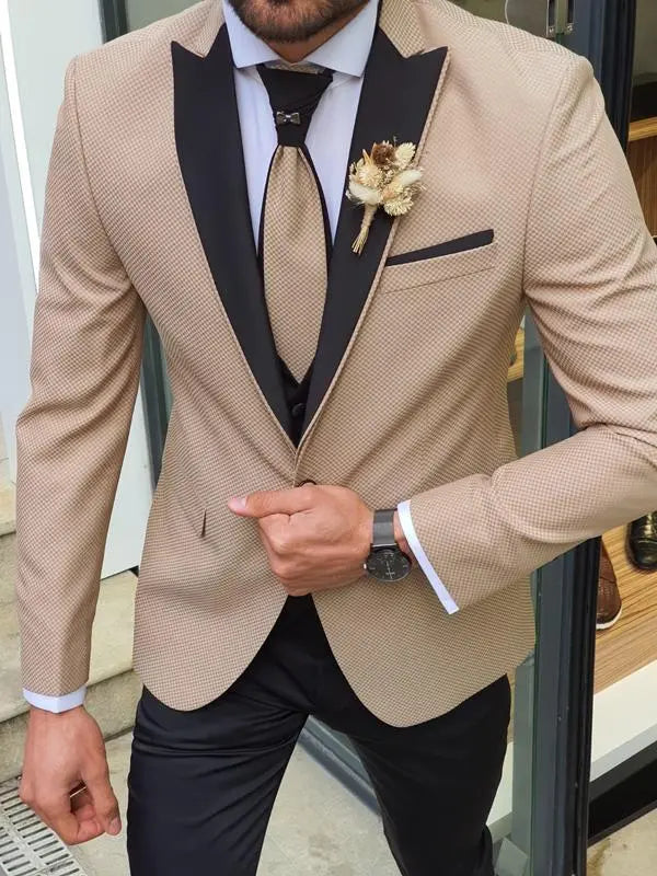 Forenza Gold Peak Lapel Tuxedo: Timeless Elegance for Formal Occasions - BRABION