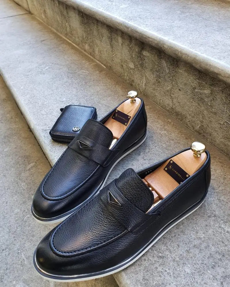 Bellingham Black Buckle Loafer - Classic Elegance and Comfort - BRABION