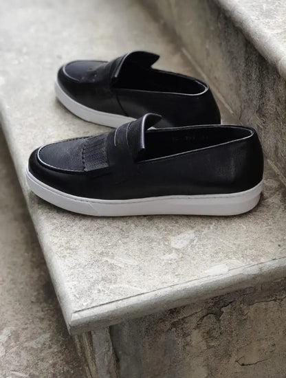Pierre Black Kilt Loafers - Elegant Leather Shoes for Every Occasion - BRABION