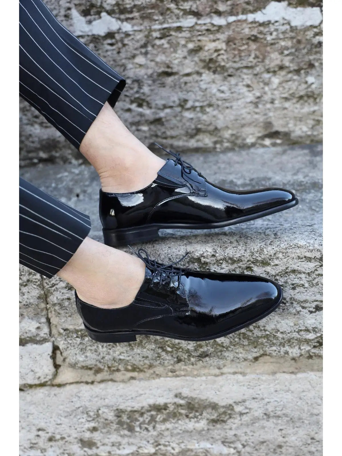 Ferrar Black Classic Leather Shoes - BRABION