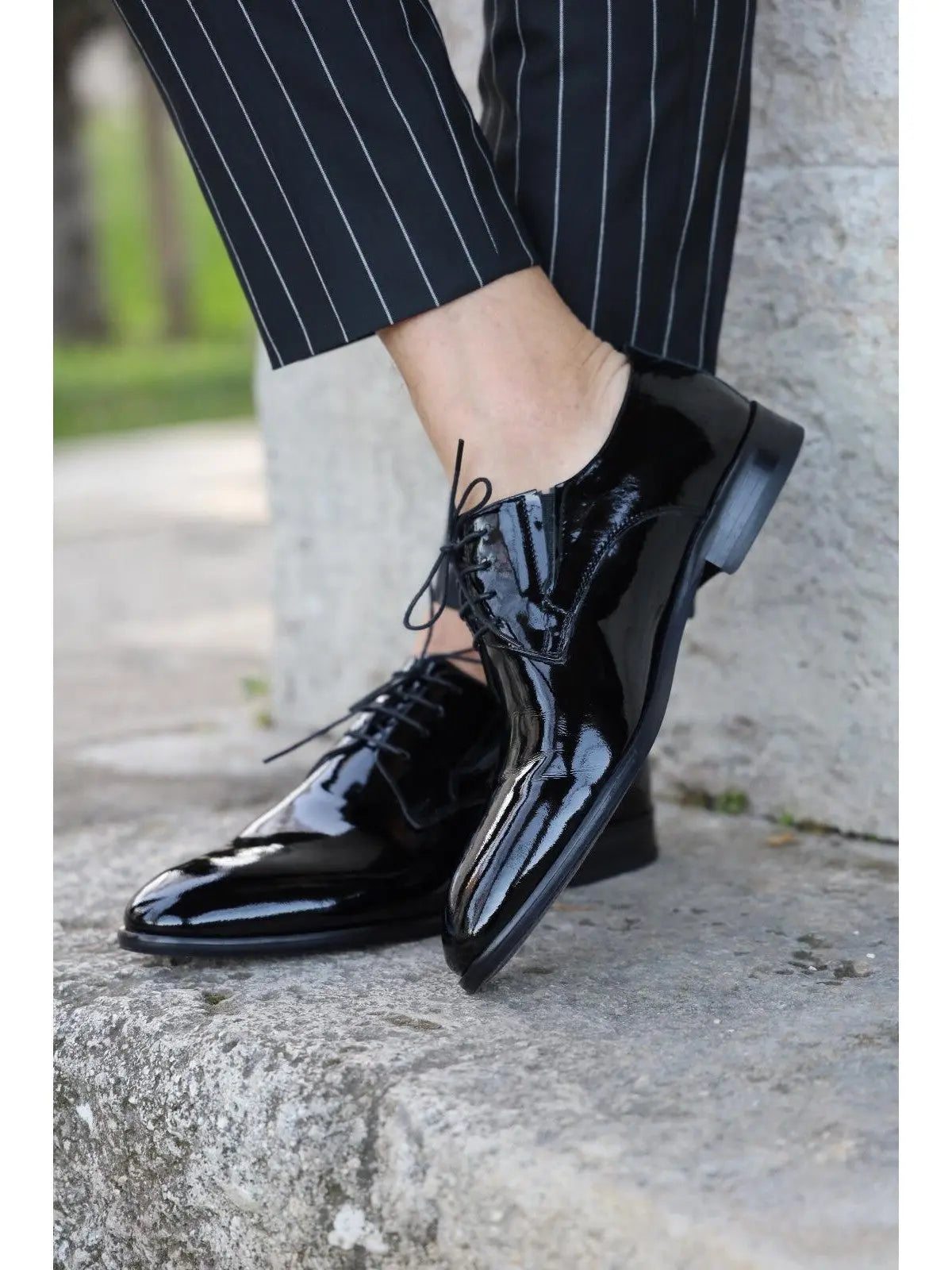 Ferrar Black Classic Leather Shoes - BRABION
