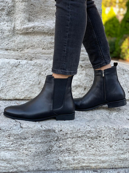 Mantoni Black Suede Leather Chelsea Boots - BRABION