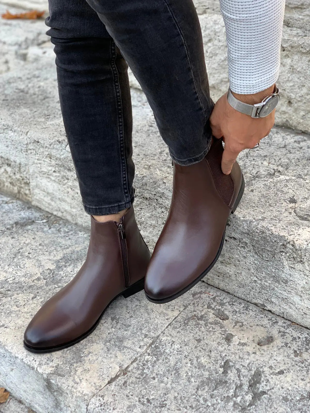 Mantoni Brown Leather Chelsea Boots - Sophisticated Comfort for Every Occasion - BRABION