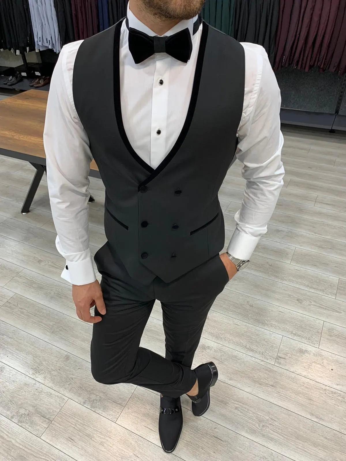 Wilson Black Slim Fit Velvet Peak Lapel Tuxedo: Timeless Elegance for Formal Occasions - BRABION