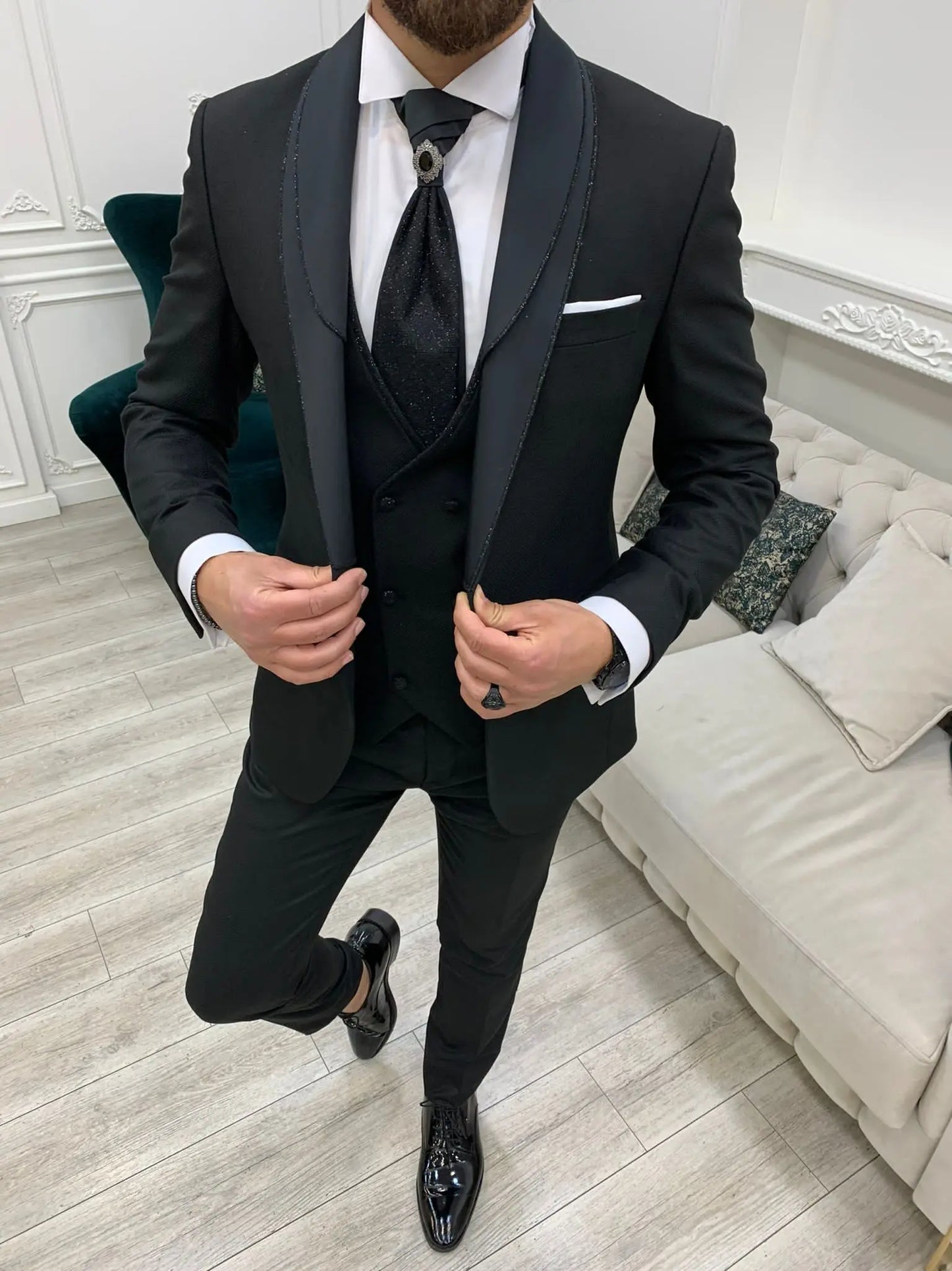 Forte Black Slim Fit Shawl Lapel Wedding Suit - BRABION