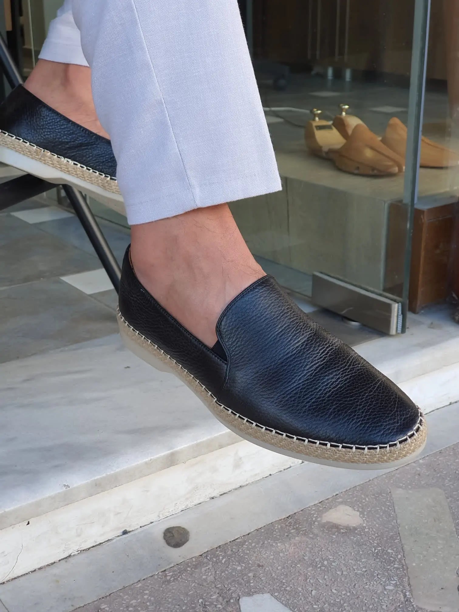 Stefano Black Slip-On Loafers - Elegant Leather Footwear - BRABION