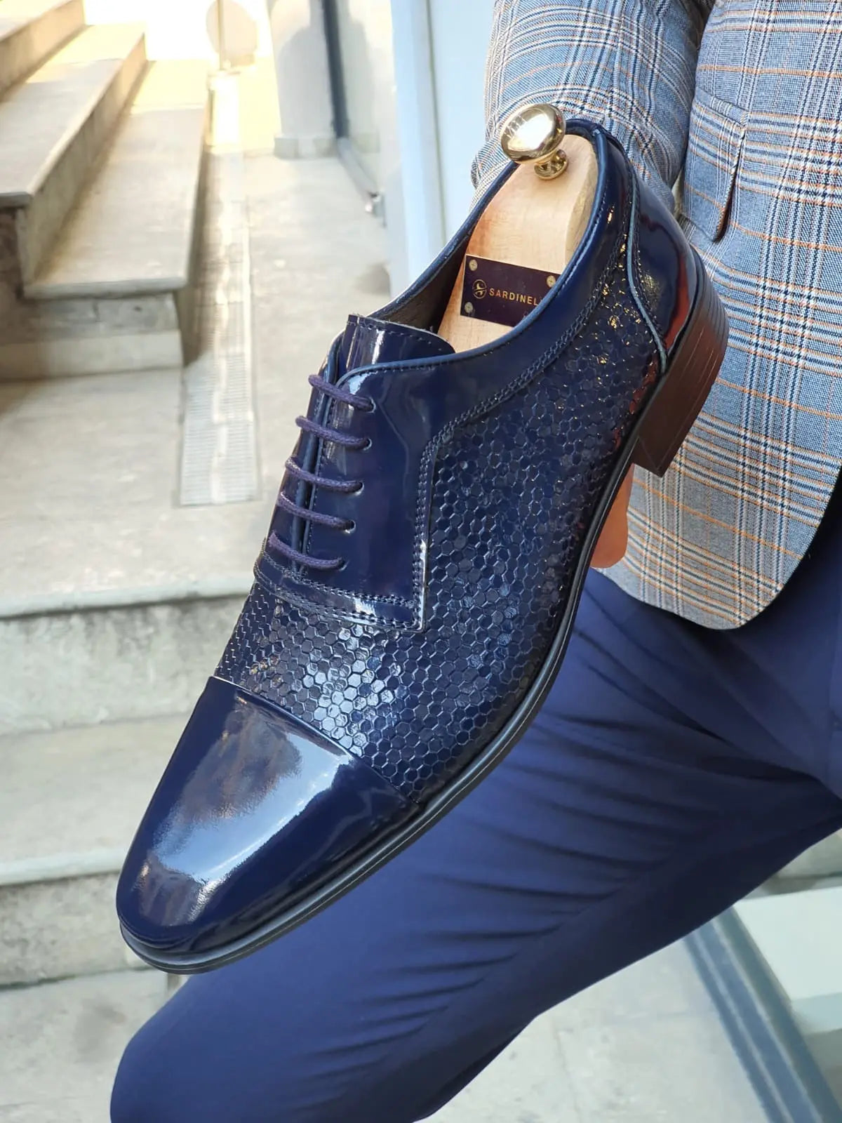 Henderson Navy Blue Wholecut Derbies - BRABION