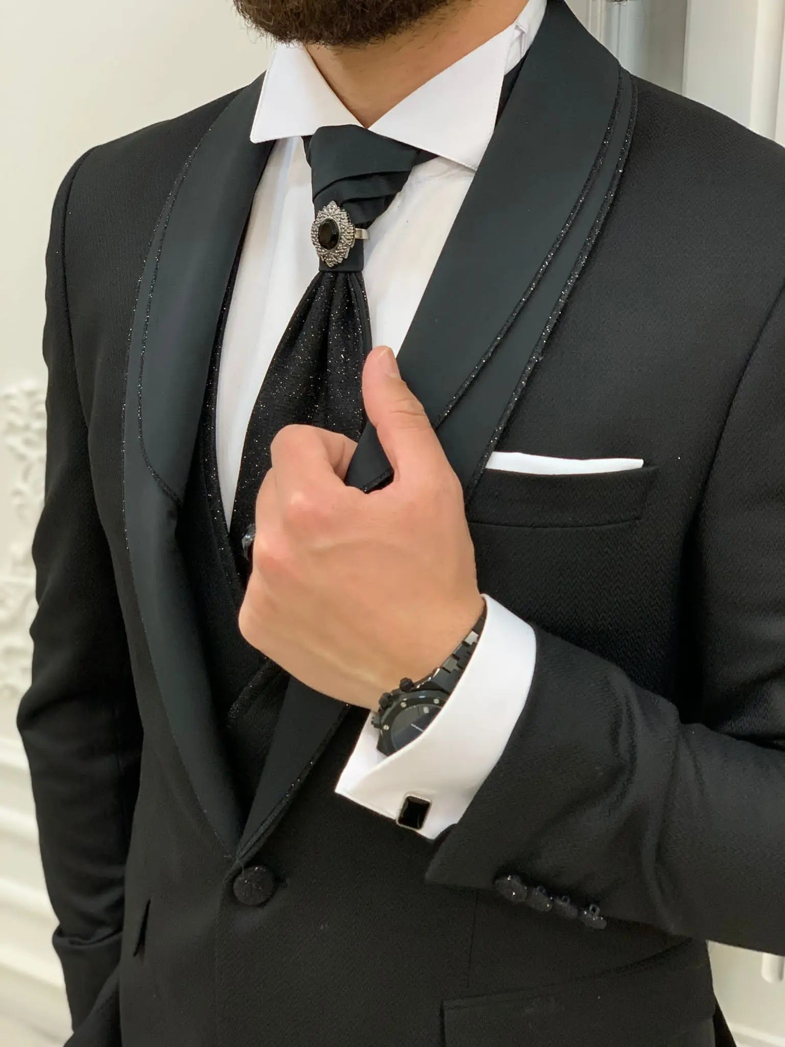 Forte Black Slim Fit Shawl Lapel Wedding Suit - BRABION