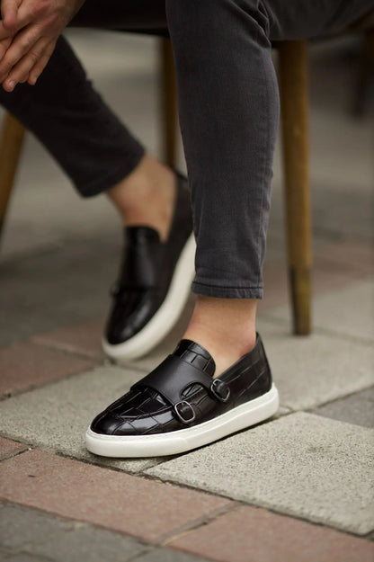 Romeo Pool Buckle Crocodile Pattern Black Loafers - BRABION