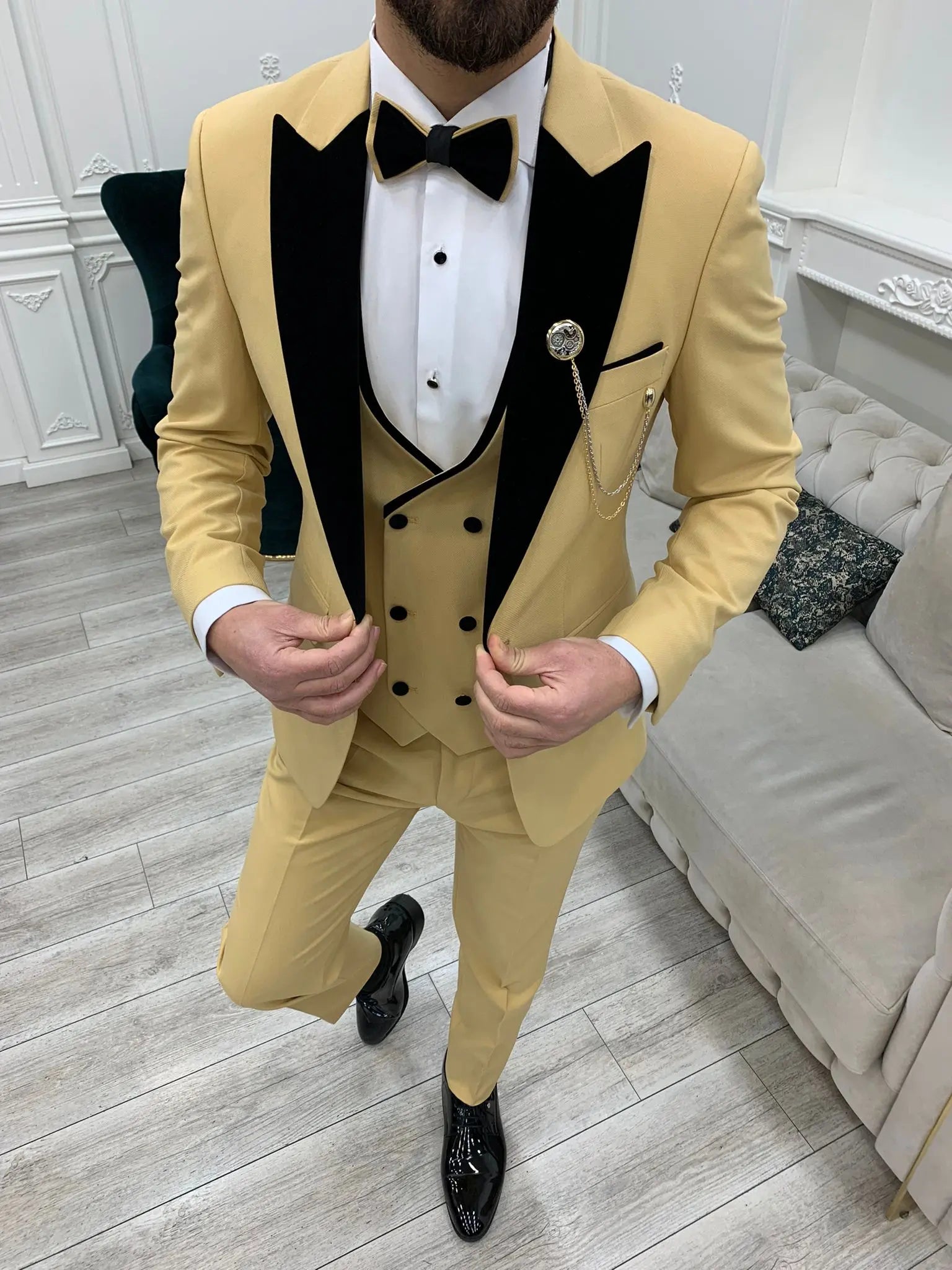 Eden Yellow Slim Fit Velvet Peak Lapel Tuxedo - BRABION
